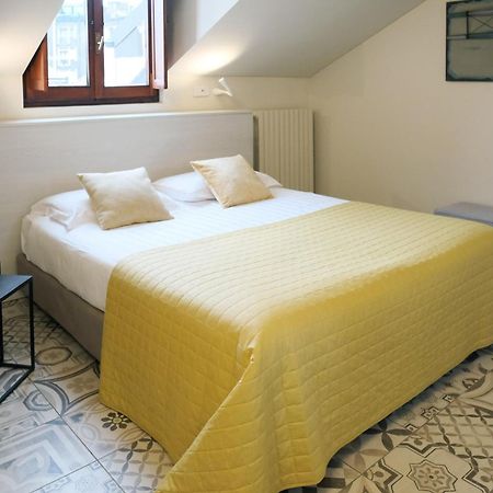 Comecasa 10 Minutes Walk From Duomo 2 Bedroom Apartment Mailand Exterior foto