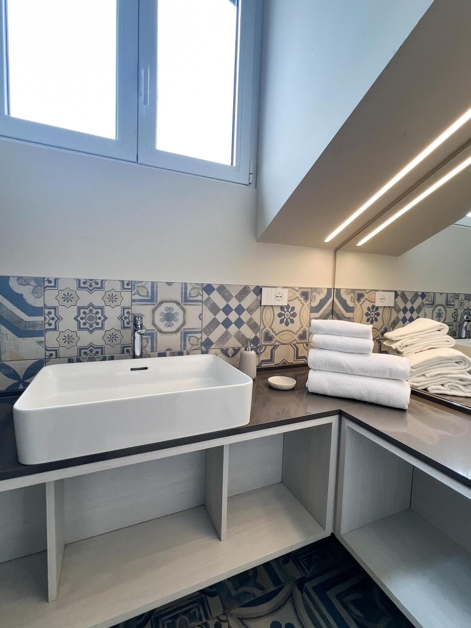 Comecasa 10 Minutes Walk From Duomo 2 Bedroom Apartment Mailand Exterior foto