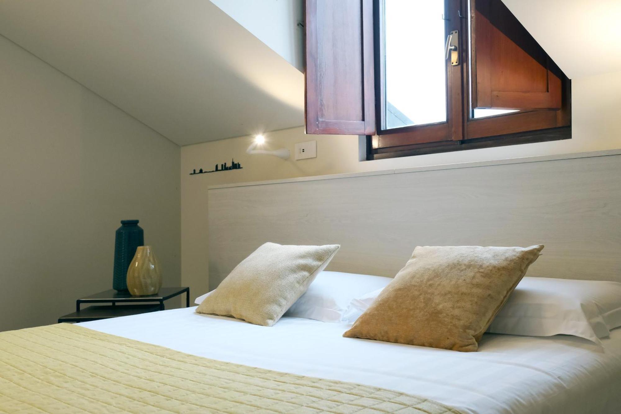Comecasa 10 Minutes Walk From Duomo 2 Bedroom Apartment Mailand Exterior foto